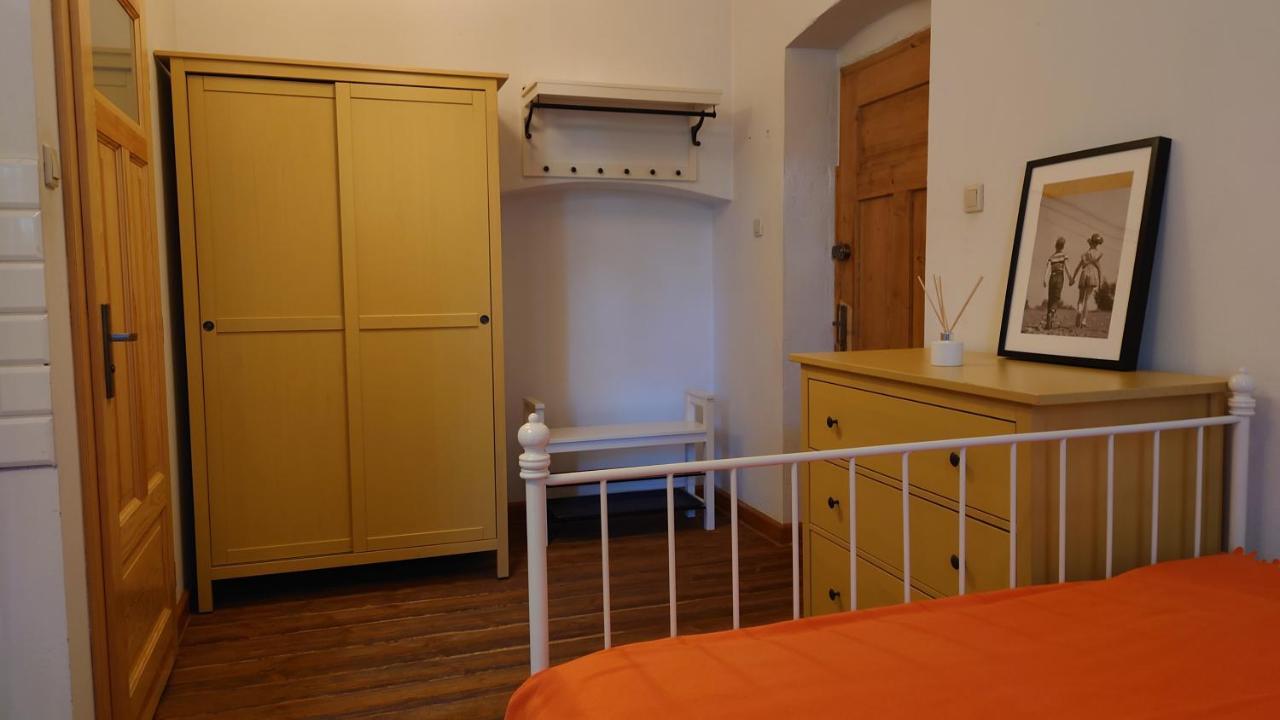 Apartamenty Przy Stonehenge Sosnowiec Esterno foto