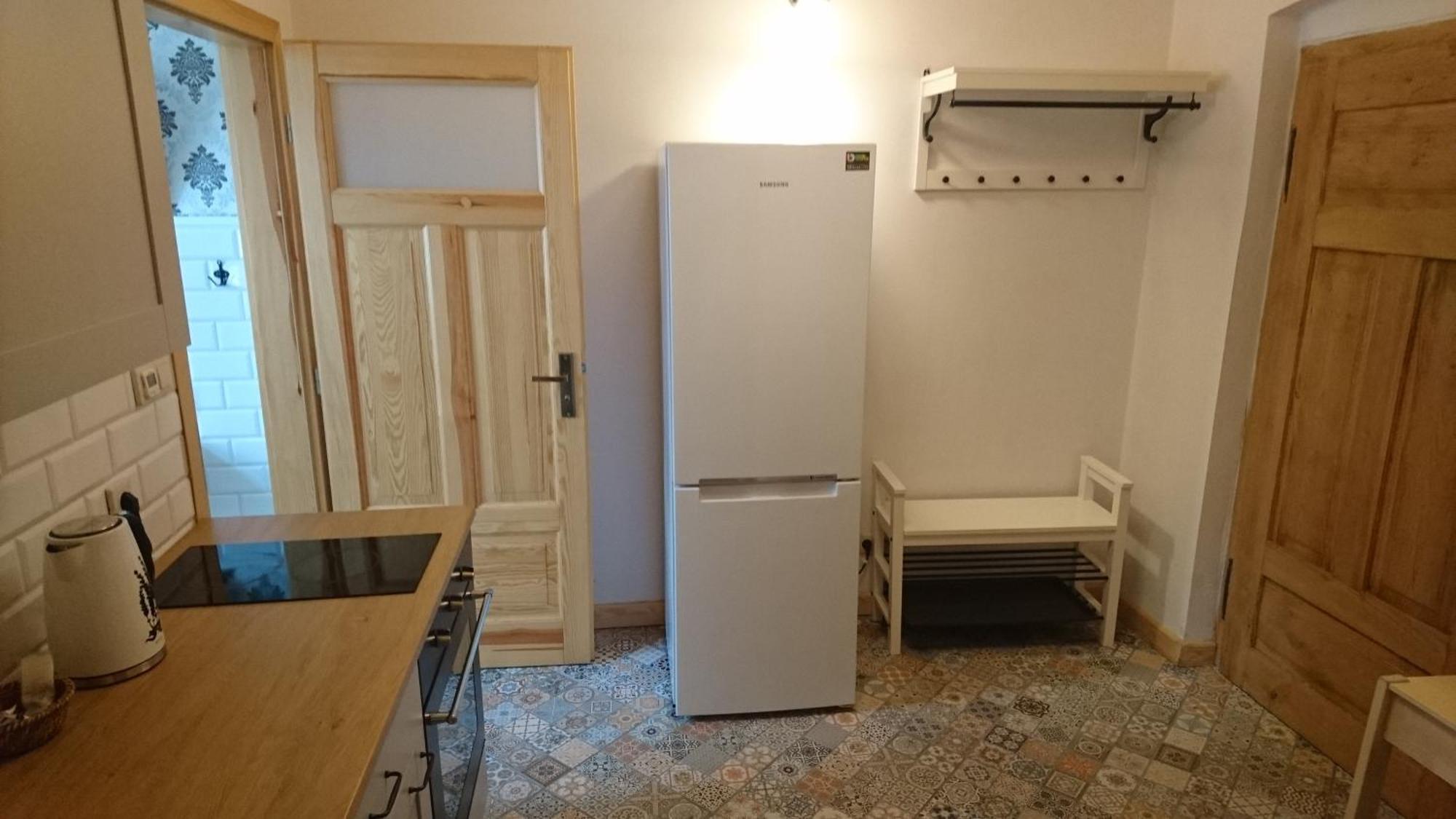Apartamenty Przy Stonehenge Sosnowiec Esterno foto