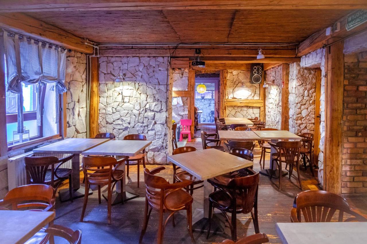 Apartamenty Przy Stonehenge Sosnowiec Esterno foto
